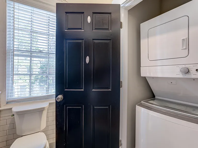 2406 E Clay St #2 — Photo 10