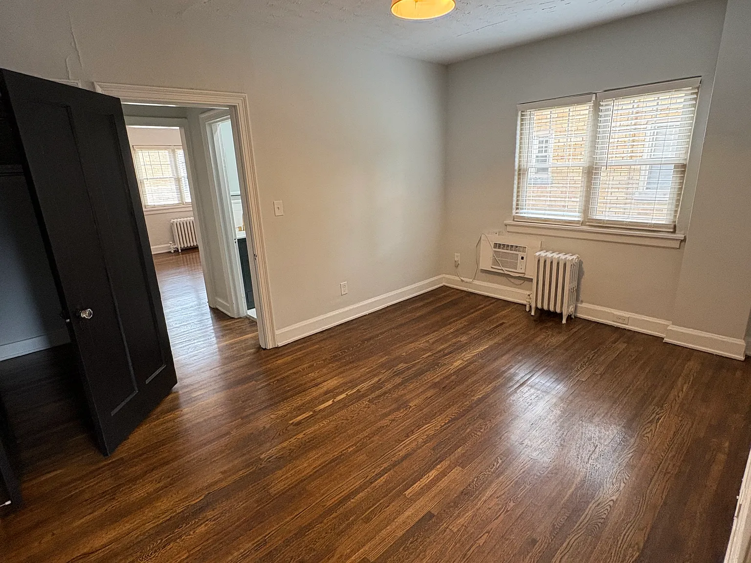 2804 Madison Rd — Photo 3