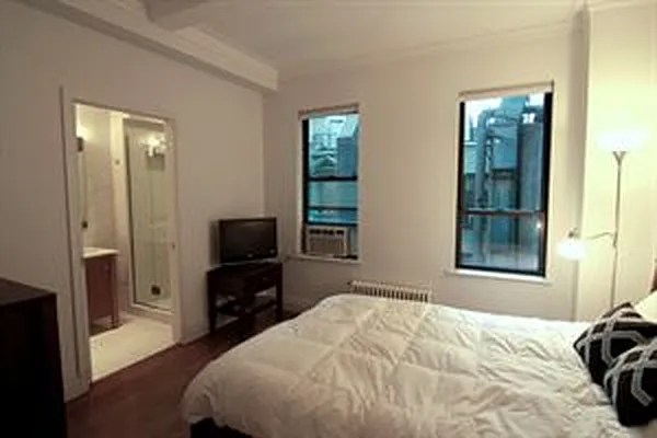 Sold by Douglas Elliman | media 10