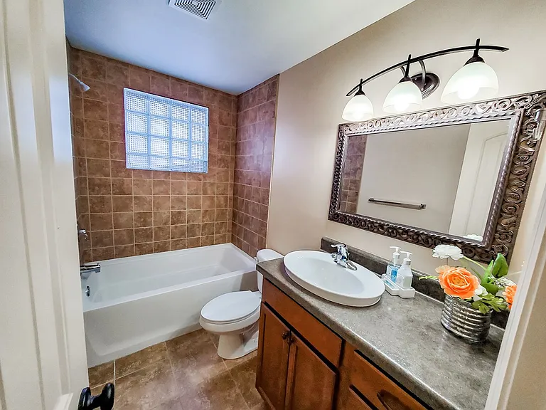 603 S 35th Ave — Photo 38