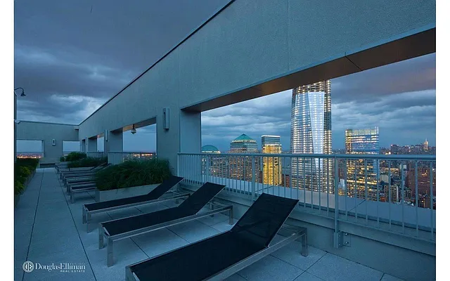 Sold by Brown Harris Stevens | media 20