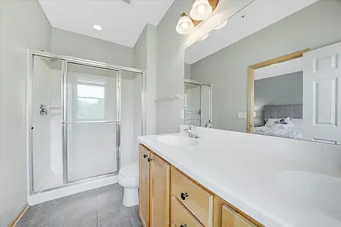 10741 Falling Water Ln #B — Photo 19