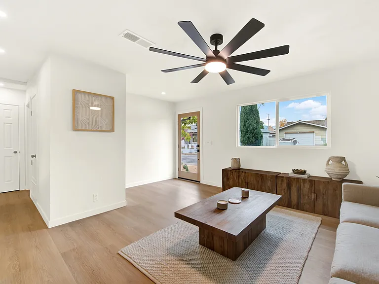 6610 Oak Leaf Ct — Photo 5