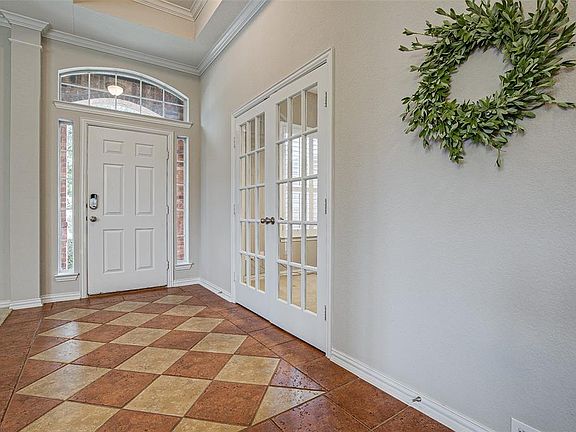 2nd image of 226 Bradfield Ln