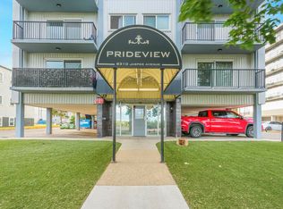 Prideview Place, Edmonton, AB T5H 3S3