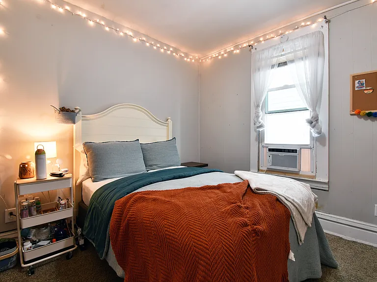 1837 6th Ave #1 — Photo 7