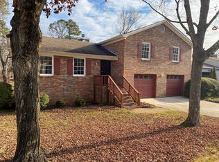 1060 Sandy Springs Rd NW, Huntsville, AL 35806