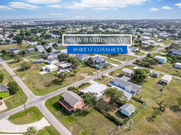 904 W Harrison Ave, Port O Connor, TX 77982