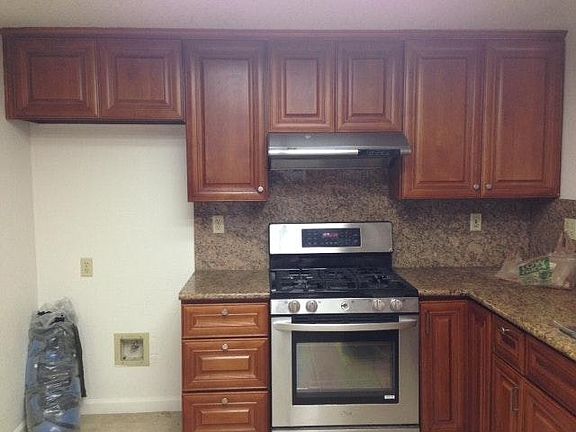 5th image of 8373 Alpinmead Cir