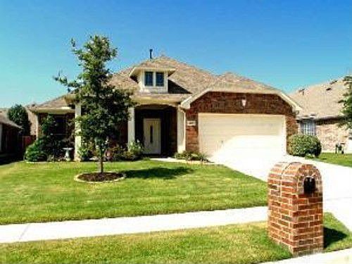 1st image of 2405 Chesterwood Dr