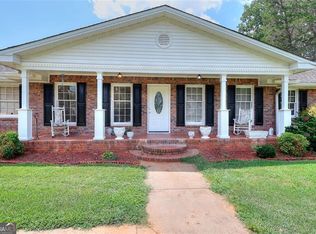 1605 Lake Lucerne Rd, Lilburn, GA 30047