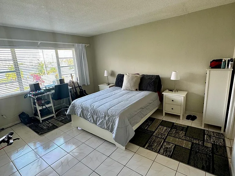 450 Golden Isles Dr #2F — Photo 6