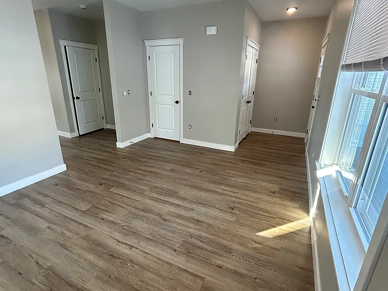 Spruce with basement - Living Room