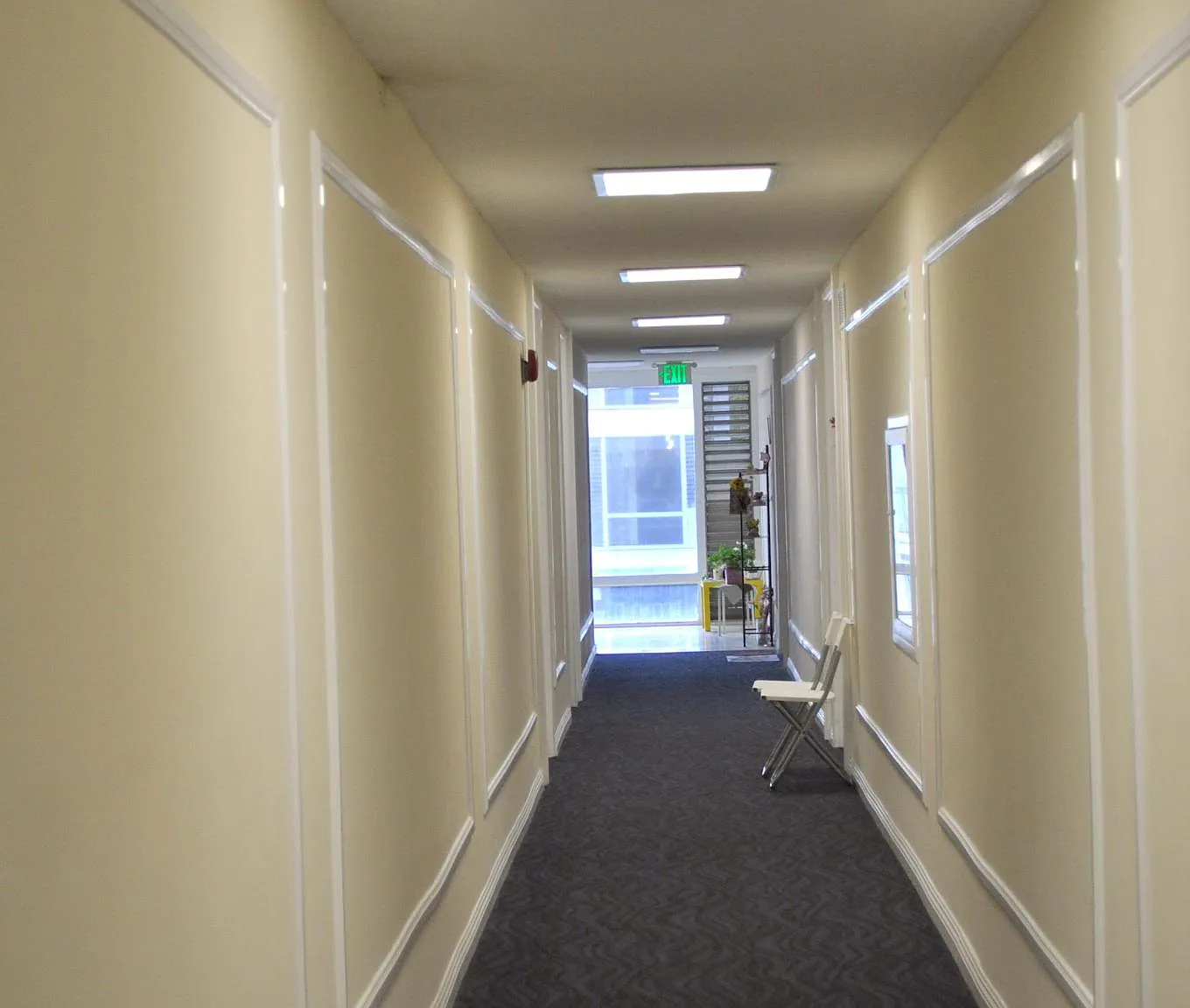 1382 Kelton Ave — Photo 3