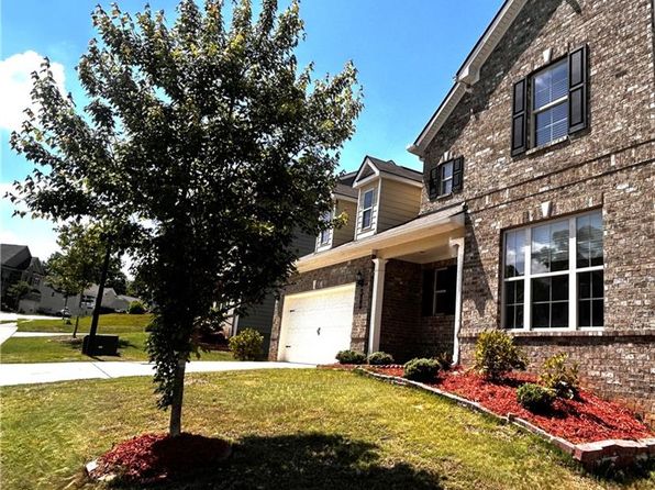 640 Broadmoor Dr, Braselton, GA 30517