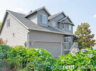 7593 SW Bayberry Dr, Beaverton, OR 97007