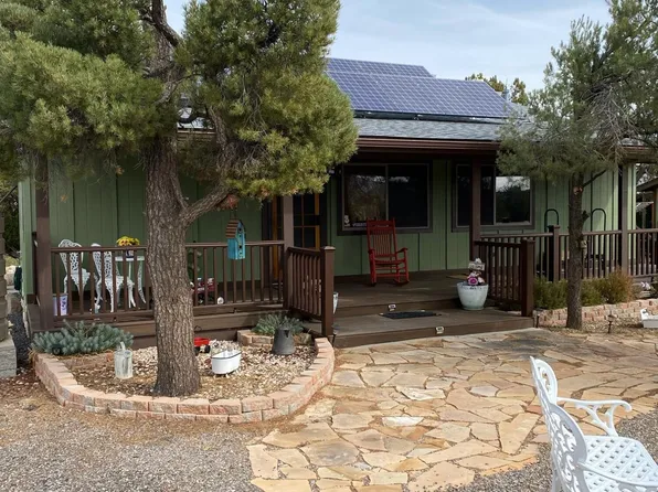 33694 W Gallina Rd, Seligman, AZ 86337