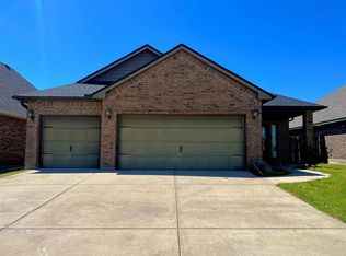 907 SW 80th St, Lawton, OK 73505