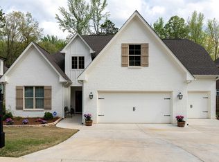 330330 Kinross Cir, Pelham, AL 35124