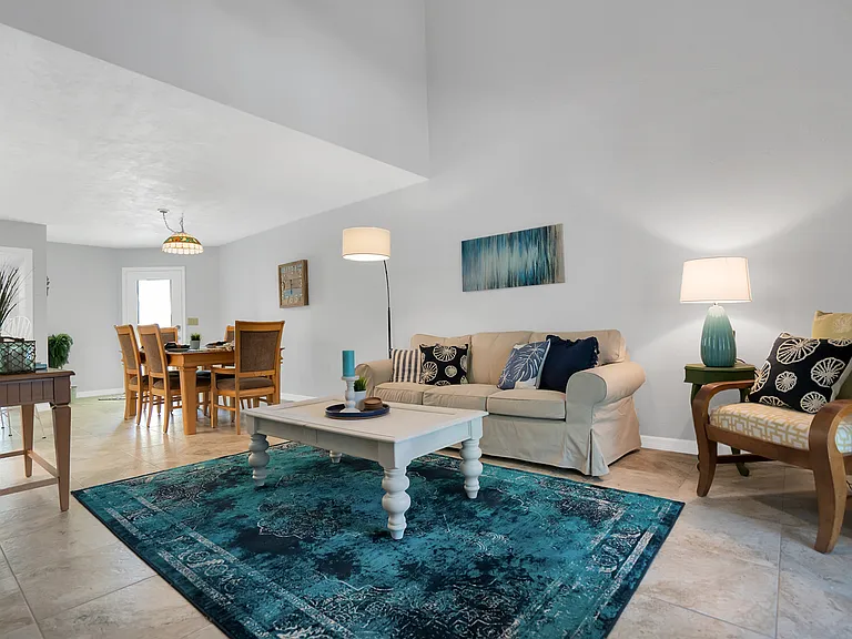 2803 Seagate Ln N — Photo 14
