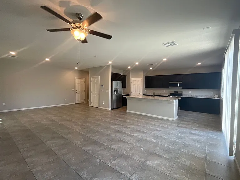 5965 Juniper Falls Ave — Photo 2