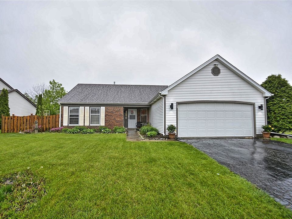 1st image of 13 Burgess Dr