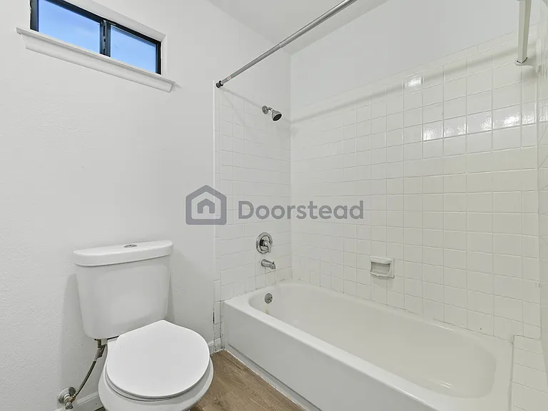 2542 Babcock Rd #204-F — Photo 15