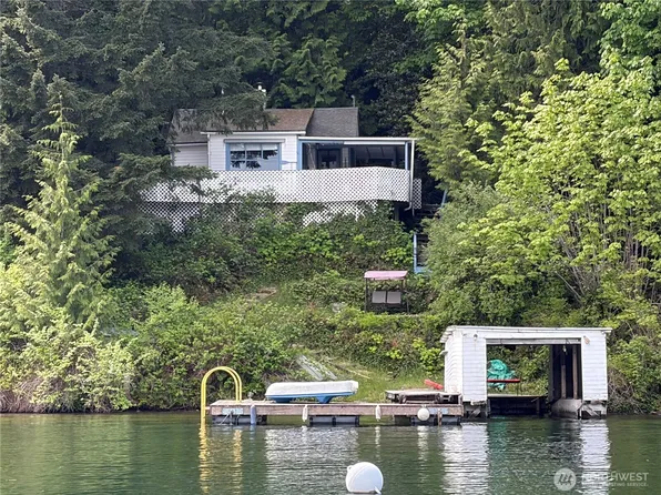 1054 Lake Whatcom Boulevard, Bellingham, WA 98284