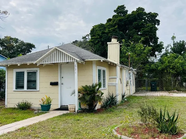 631 N C St, Lake Worth, FL 33460