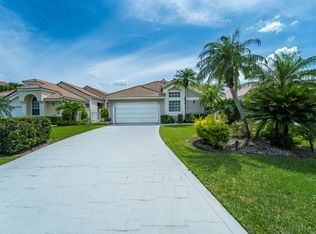 12902 Touchstone Place, Palm Beach Gardens, FL 33418