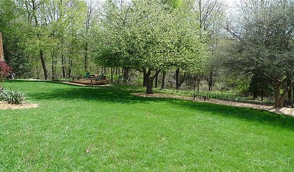 2nd image of 2660 Westbrook Dr NW