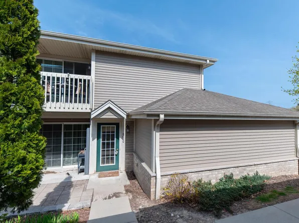 2660 Hidden DRIVE #41, Saint Francis, WI 53235