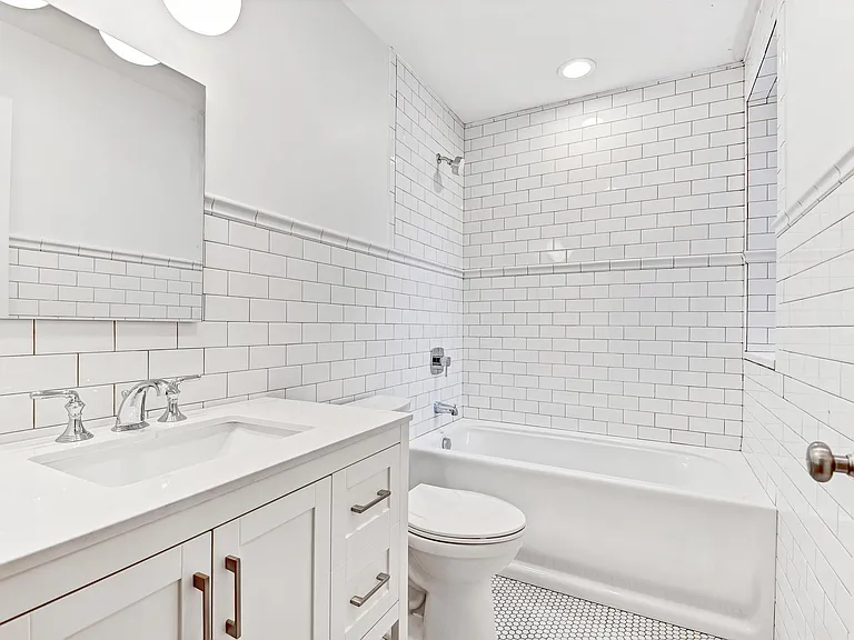 4701-05 N Talman Ave #50 — Photo 8