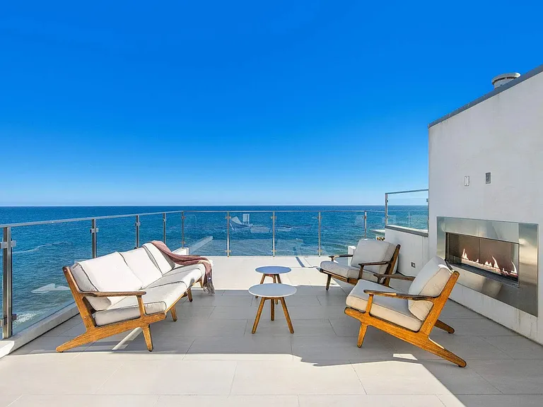 24380 Malibu Rd #1 — Photo 33