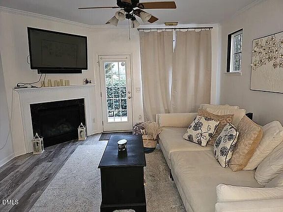 4th image of 4602 Peyton Hall Way