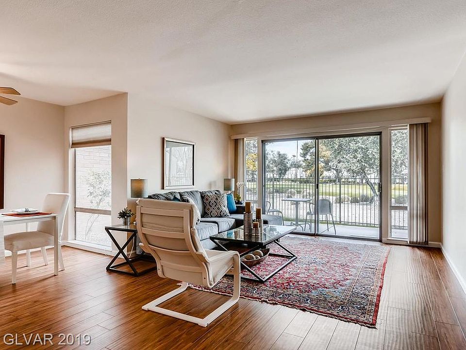 1st image of 778 Oakmont Ave Unit 307