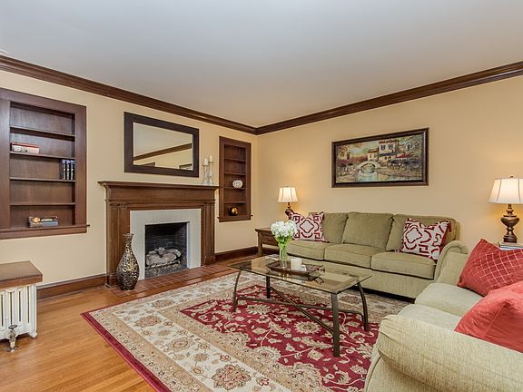 5th image of 924 Fair Oaks Ave