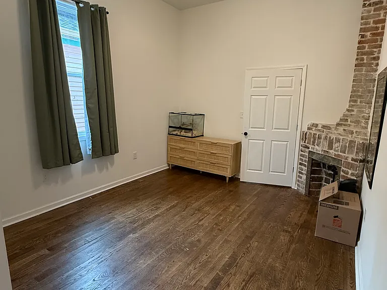 8633-35 Plum St #8635 — Photo 7