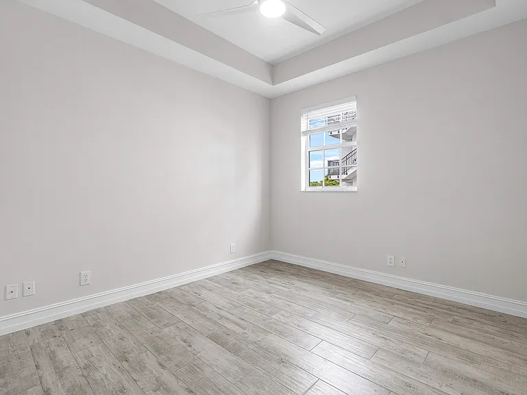 Guest bedroom 2