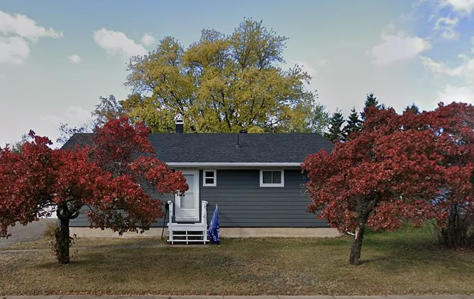 13 Daisy Ln