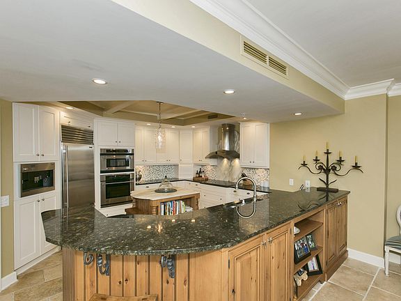 3rd image of 1031 1ST Street S #805