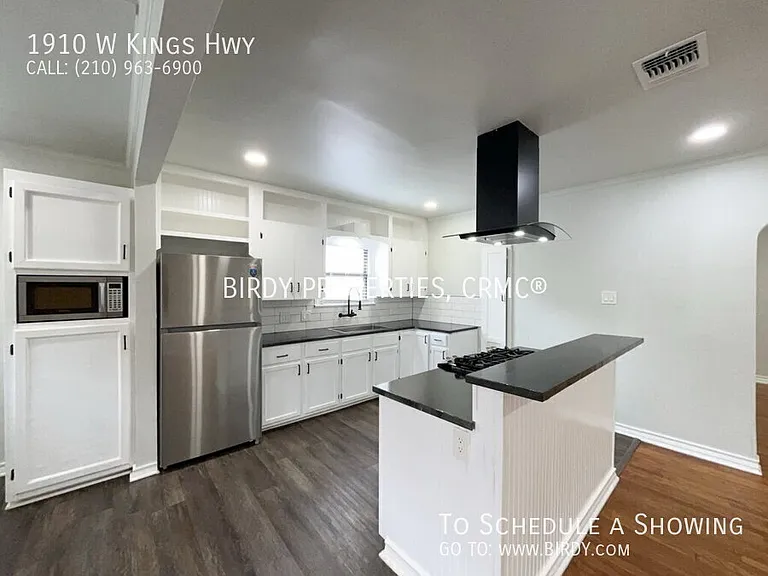 1910 W Kings Hwy — Photo 11