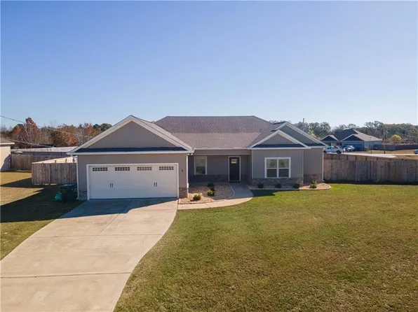5 Eagle Nest Dr, Fort Mitchell, AL 36856