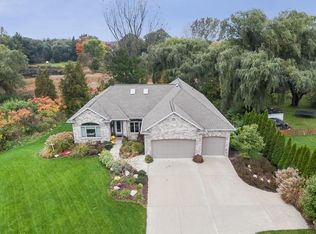 17903 168th Ave, Spring Lake, MI 49456