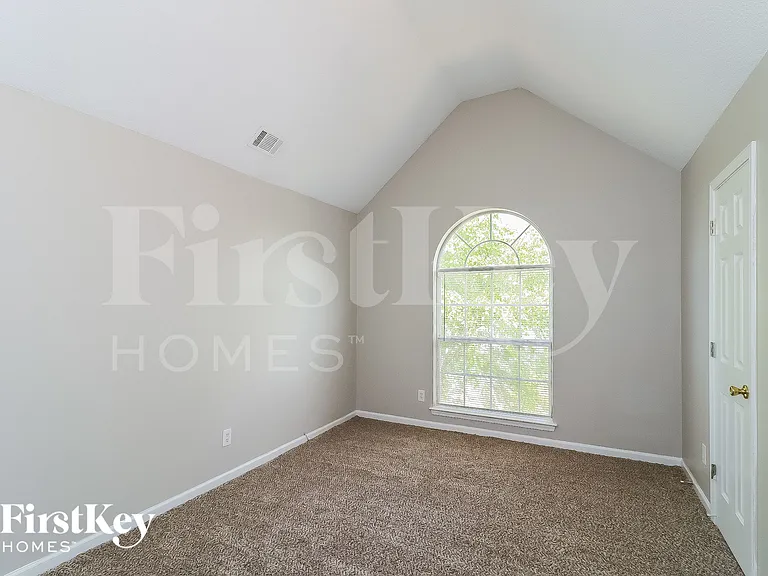 3626 Lower Creek Dr — Photo 15
