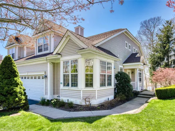 42 Big Pond Lane #42, Jamesport, NY 11947