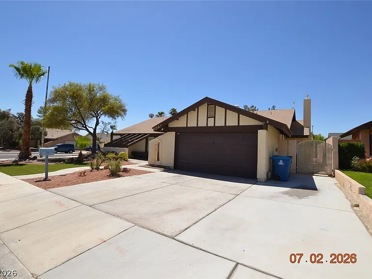 6543 Barbary Cir — Photo 3