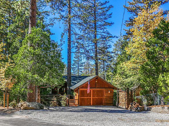 5th image of 25985 Cassler Dr