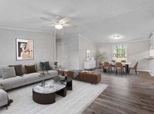 204 George St, Four Oaks, NC 27524