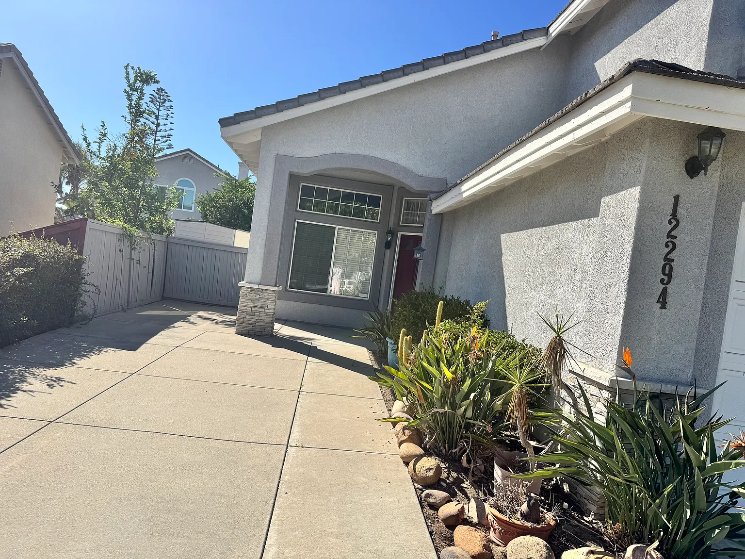 4 bed, 2276 sqft, $5,450 — Photo 4